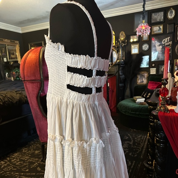 ASOS cottagecore textured midi dress - Picture 4 of 8